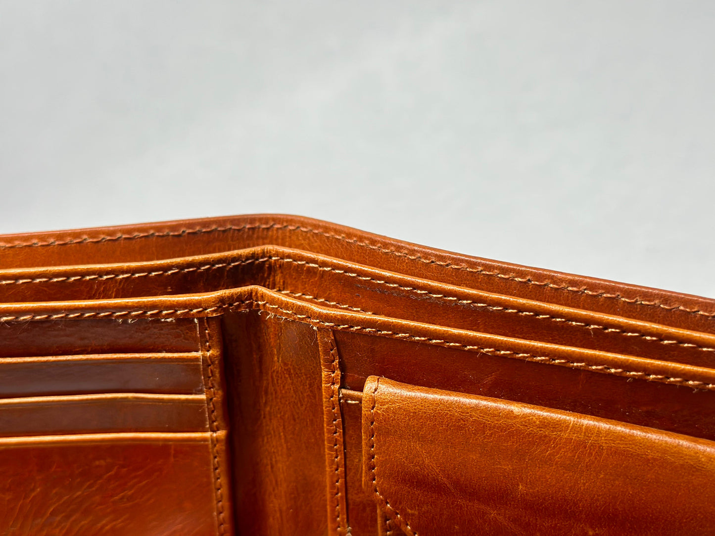 WOLFF | LONDON Crunch Leather Wallet